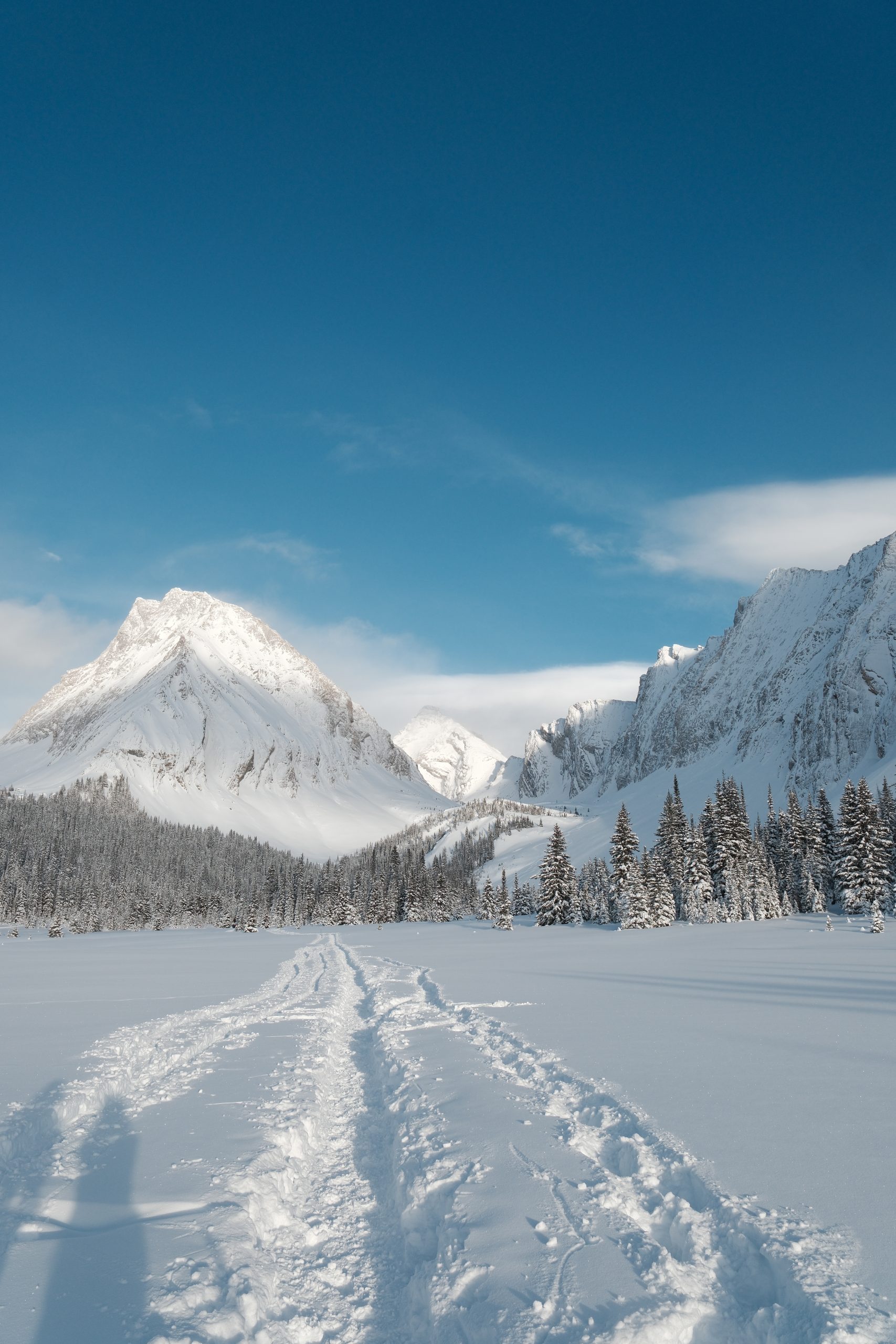 Winter hiking Kananaskis, Chester Lake Trail